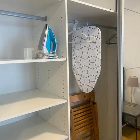 Central&quiet Studio